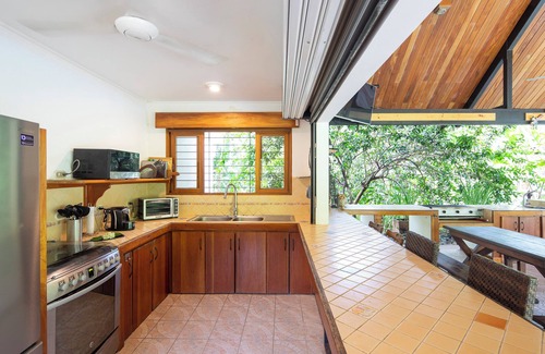Jaco Maison | CASA PUMILIO: Family Vacation Home w/concierge service! Mountain, 5min to Beach.