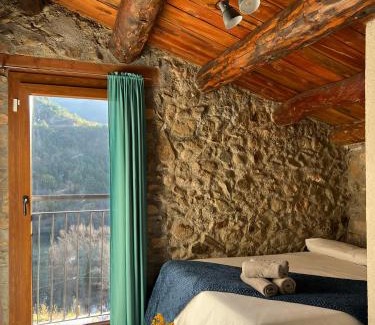 Arseguel Chalet De Ski | Casa rústica la Borda de la Munda.