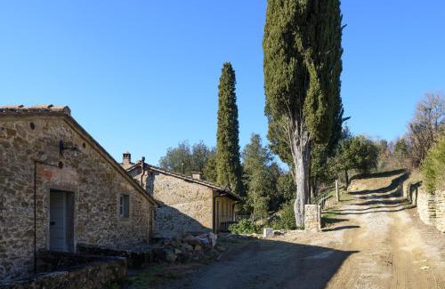 Scheggia Appartement | Casa Ribes - Fattoria la Speranza, Case Toscane