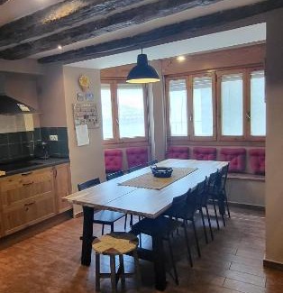 Biescas Chalet De Ski | Casa Robelca