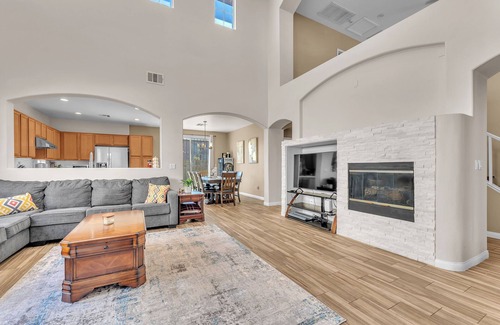 McCullough Hills Maison | Casa Rocky Star 3-bedroom 3 bath house w/AC in Henderson
