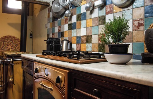 Iglesias Historic Centre Appartement | Casa Rodriguez - Three Bedroom Apartment, Sleeps 6