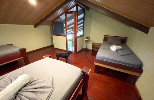 Drake Bay Maison | Casa Roja - Beachfront Property