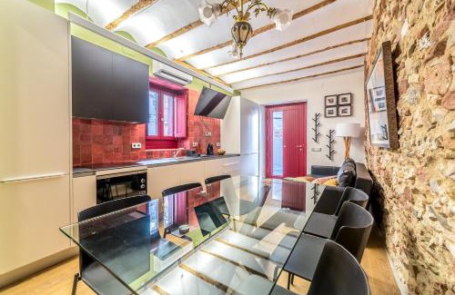 Prades Maison | Casa Roja
