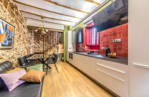 Prades Maison | Casa Roja