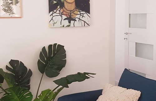 Posta Fibreno Maison | Casa Rosamari - on the Lake of Posta Fibreno, Apartment with a fireplace