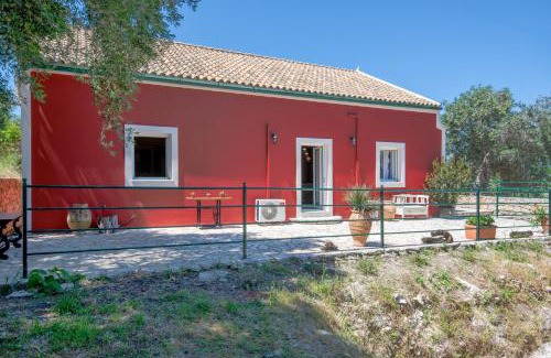 Koutsi Maison | Casa Rossa