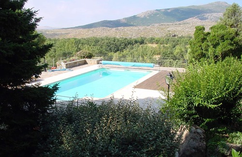 Valdemanco Chalet De Ski | Casa rual completa de 12 plazas max. en la sierra de madrid