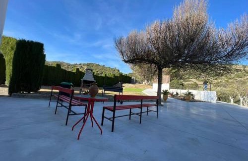 Castillo de Locubin Maison | Casa Rural Alfavila