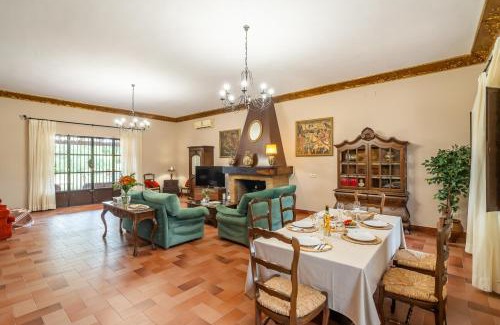 Marchena Maison | Casa rural Azahares de Marchena