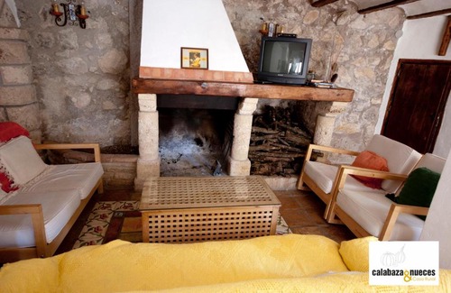 Cazorla Maison | Casa Rural Calabaza & Nueces