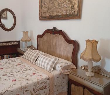 San Carlos del Valle Maison | Casa Rural en San Carlos del Valle- Doña Gumersinda