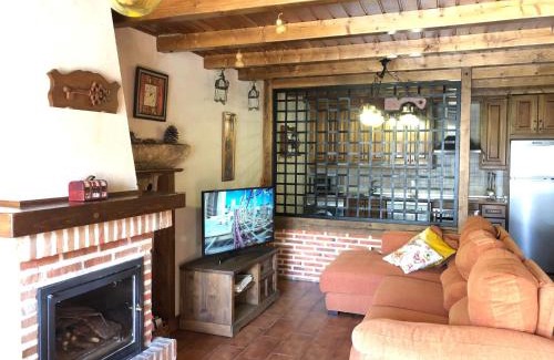 Navalguijo Maison | Casa Rural El Castaño