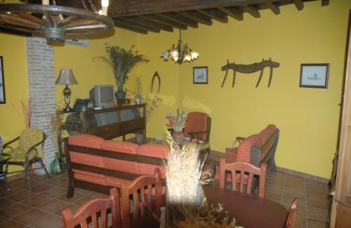 Villar del Pedroso Maison | Casa Rural El Pedroso