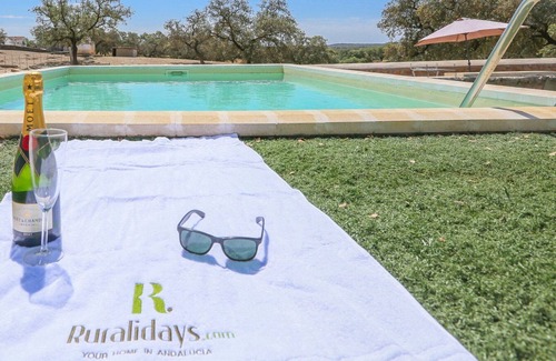 Santa Olalla del Cala Villa | Casa Rural El Quejigo Santa Olalla del Cala by Ruralidays