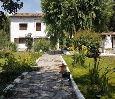 Naval Maison | Casa Rural en Naval, Torre San Rafael