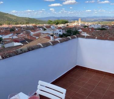 Guadalcanal Maison | Casa rural Entre el Viento y el Agua