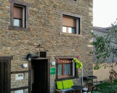 Montejo de la Sierra Appartement | Casa Rural Fuente del Arca Montejo