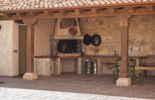 Aldeonsancho Cottage | Casa Rural Fuente del Pinar pour 10 personnes