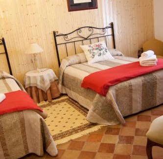 Urrea de Gaen Maison | Casa Rural La Casona
