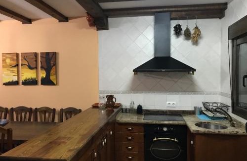 Zarzuela del Pinar Maison | CASA RURAL LA IBIENZA