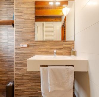Caseres Maison | Casa rural Lo Niu