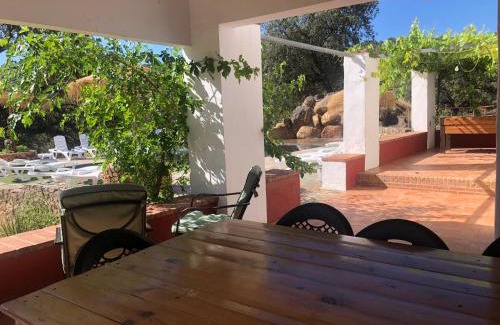 Aroche Maison | Casa Rural Monterrey Aroche