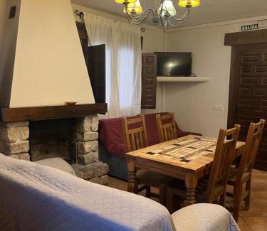 Villalba de la Sierra Maison | Casa Rural Nelia