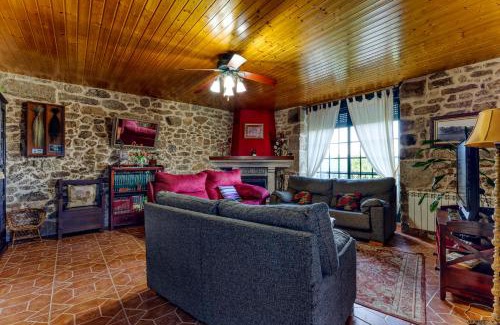 Barro Maison | Casa Rural Os Carballos