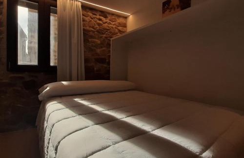Chovar Maison | Casa rural rústica "EL COLMENAR" para parejas, familias o amigos a la montaña