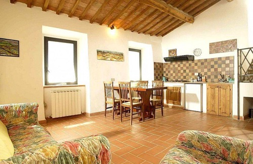 Castiglione d'Orcia Maison | Casa Salvia B: Un appartement agréable et accueillant dans le style typique de la campagne toscane.