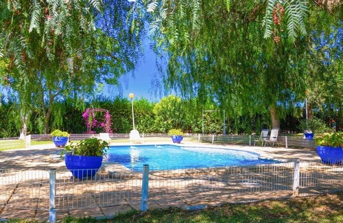 Cantillana Villa | Casa San Ignacio Cantillana by Ruralidays
