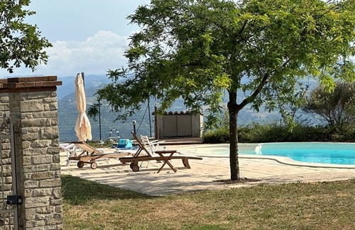 Montabone Villa | Casa San Rocco Piemonte - bjergtop - 360 udsigt - pool.