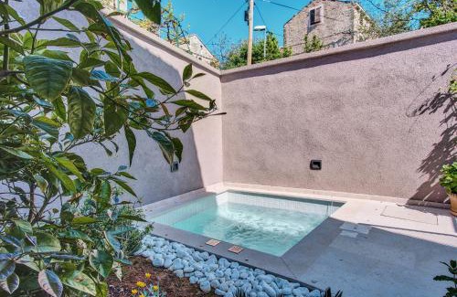Cove Murtar Maison | Casa Santa Maria Vacation House