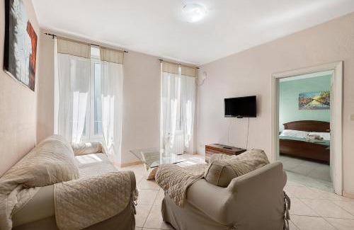 Loano Maison | Casa Scola Loano