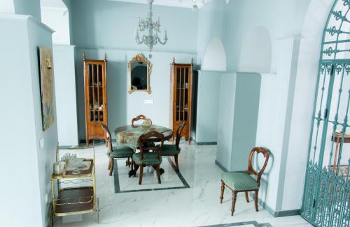 Penaflor Maison | CASA SEÑORIAL CON PISCINA. CASA DONNA ISABEL