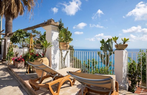 Santa Maria Maison | Maison de vacances pour 5 personnes avec vue sur la mer située à 75 mètres de la plage de Santa Maria.