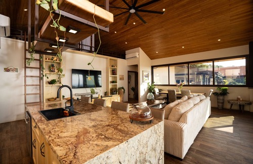 Jaco Maison | Casa Serendida, with Panoramic Views