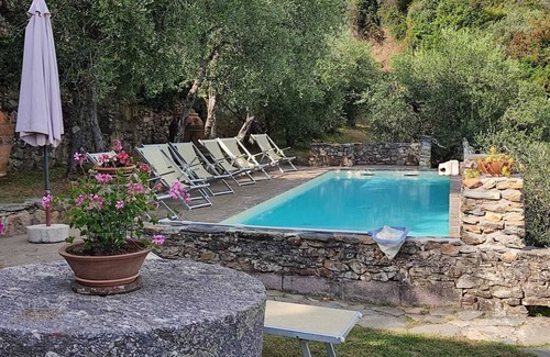 Buti Villa | Casa Serra Dans Buti, Toscana