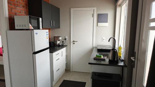 Hohenau Appartement | Casa Shalom 2 Room App! Internet! Parking! Sauna! Quiet! Central! Esperanza village!