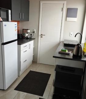 Hohenau Appartement | Casa Shalom 2 Room App! Internet! Parking! Sauna! Quiet! Central! Esperanza village!