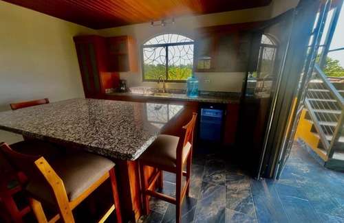 Las Lomas Maison | Casa Sol y Vista: Beautiful Views over the Jungle Canopy and Ocean!