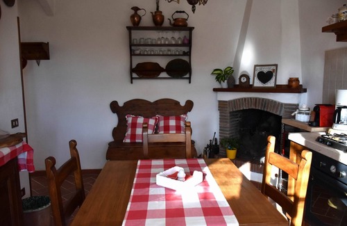 Massarosa Maison | Casa Sole à Massarosa, piscine, jardin, barbecue, climatisation, près du village