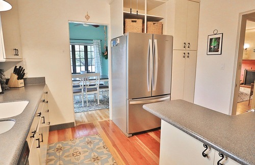 Sam Hughes Maison | Casa Sonrisa, 3 bed 2 bath in historic Sam Hughes neighborhood next to a park
