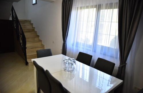Calimanesti Maison | Casa Sophia Maria Caciulata