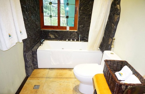 San Rafael de Heredia Maison | Casa Spa Room With Tub, spa Services and Turkish Bath No123