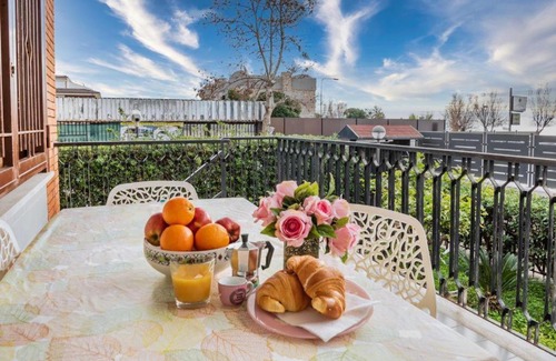 Terracina Appartement | Casa sul Mare con Posto Auto e Giardino Privato