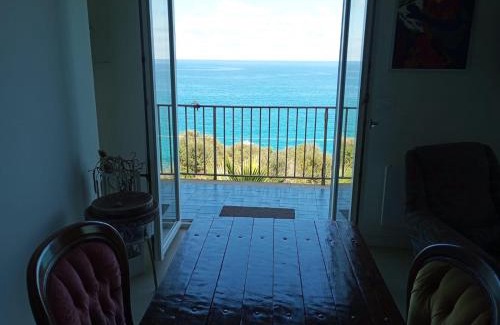 Pizzo Maison | Casa sulla Scogliera Piedigrotta