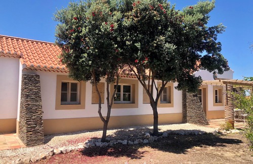 Samouqueira Villa | Casa Swagatam, Pearl at the Atlantic coast. Family and pet friendly.