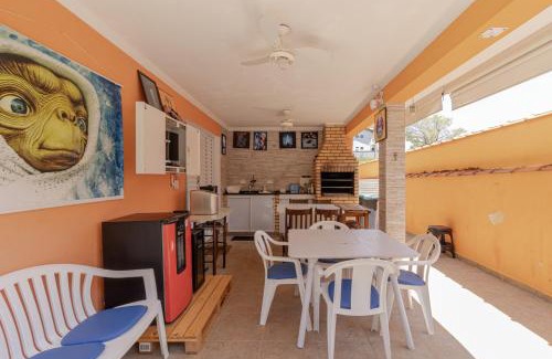 Porangaba Maison | Casa Tematica com Piscina e Churrasqueira